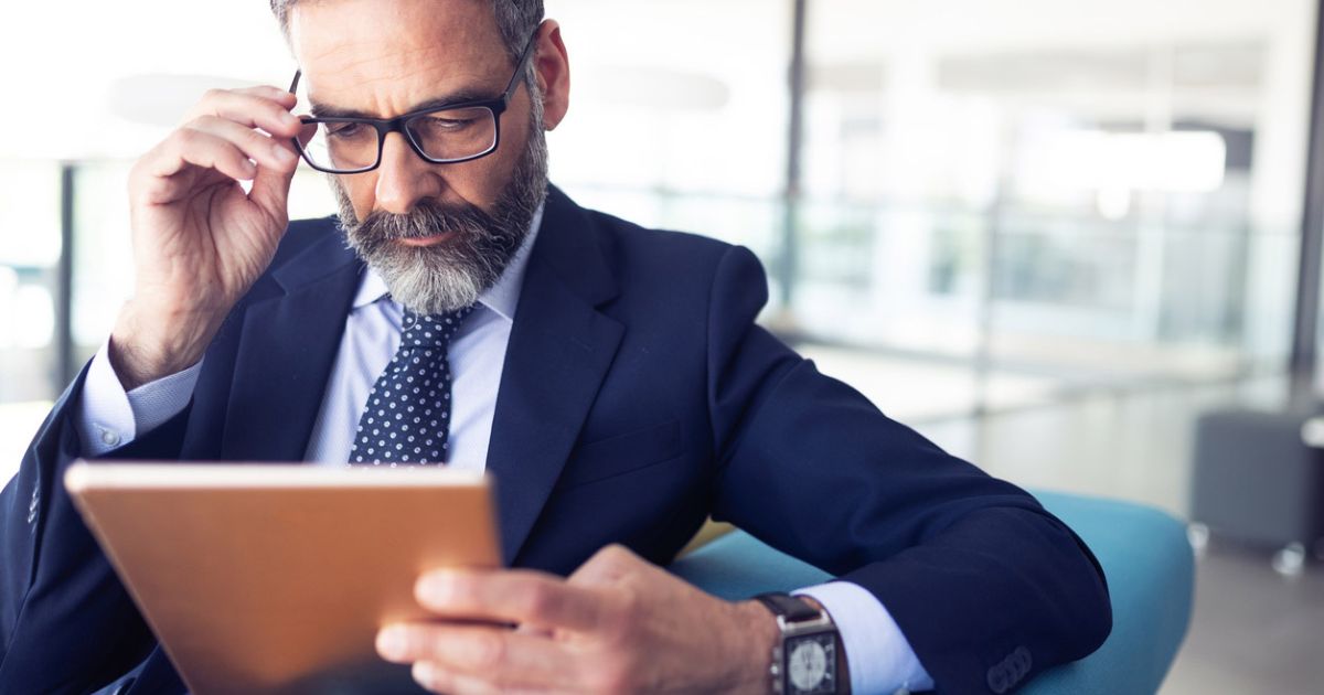 Descubra o que diferencia cota e carta de crédito no consórcio e otimize suas escolhas na hora de investir.